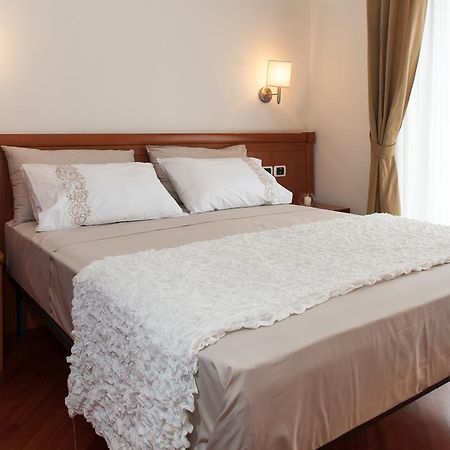 Residenza Il Parco 3 Leilighet Roma Eksteriør bilde